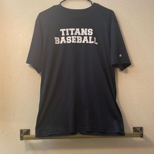 Medium Badger Sport shirt.